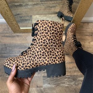 Women Boots